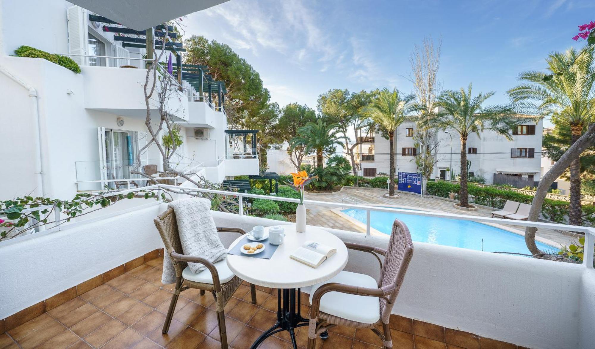Apartamentos Los Tilos Peguera Eksteriør bilde